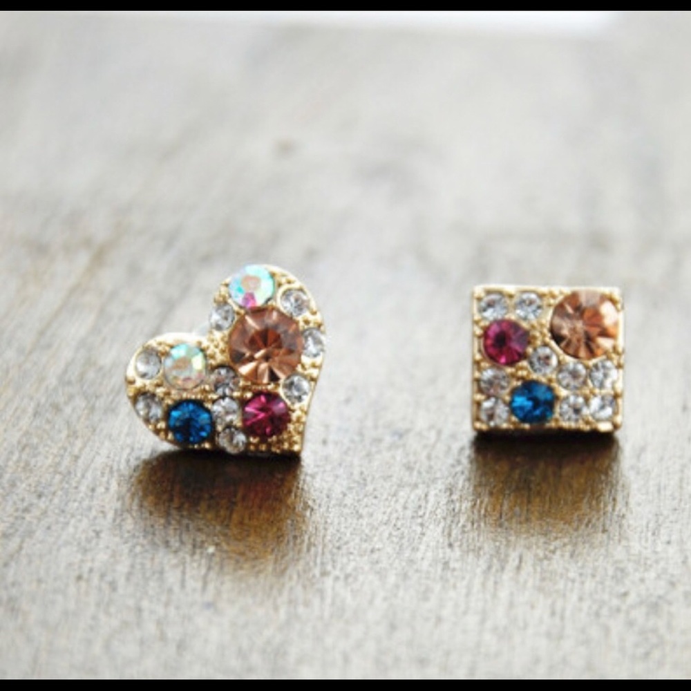 Multi Color Rhinestone Heart Square Earrings. - Picture 3 of 4